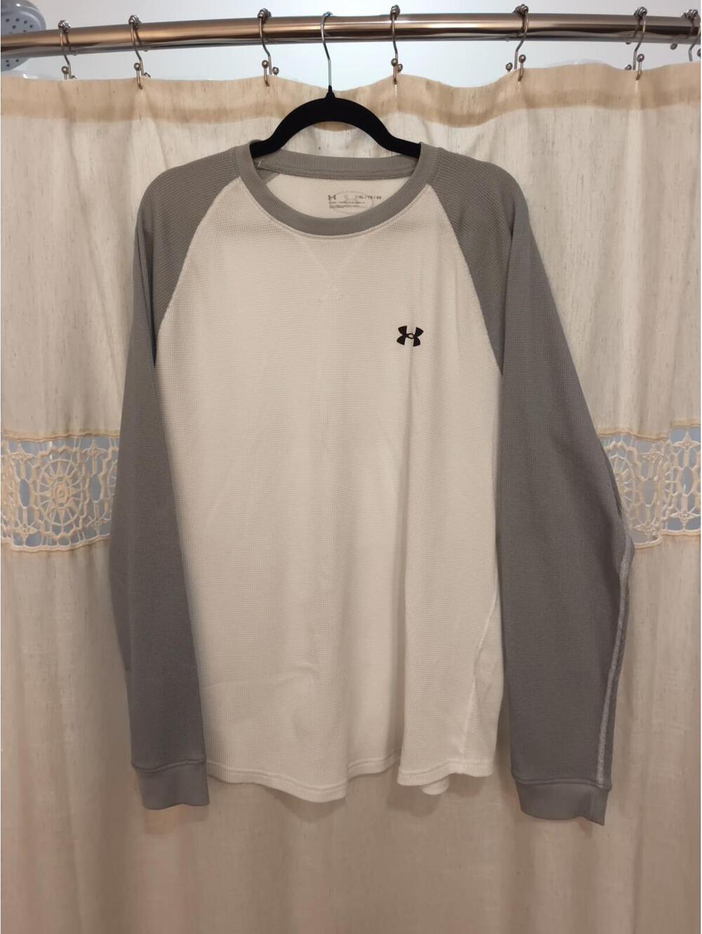 Under Armour Men's UA Waffle Crew Long Sleeve XL shirt in white and gray.